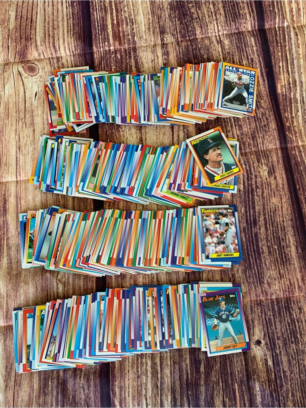 Topps Vintage 1990 MLB Baseball Players Trading Cards - Lot of 573 Cards